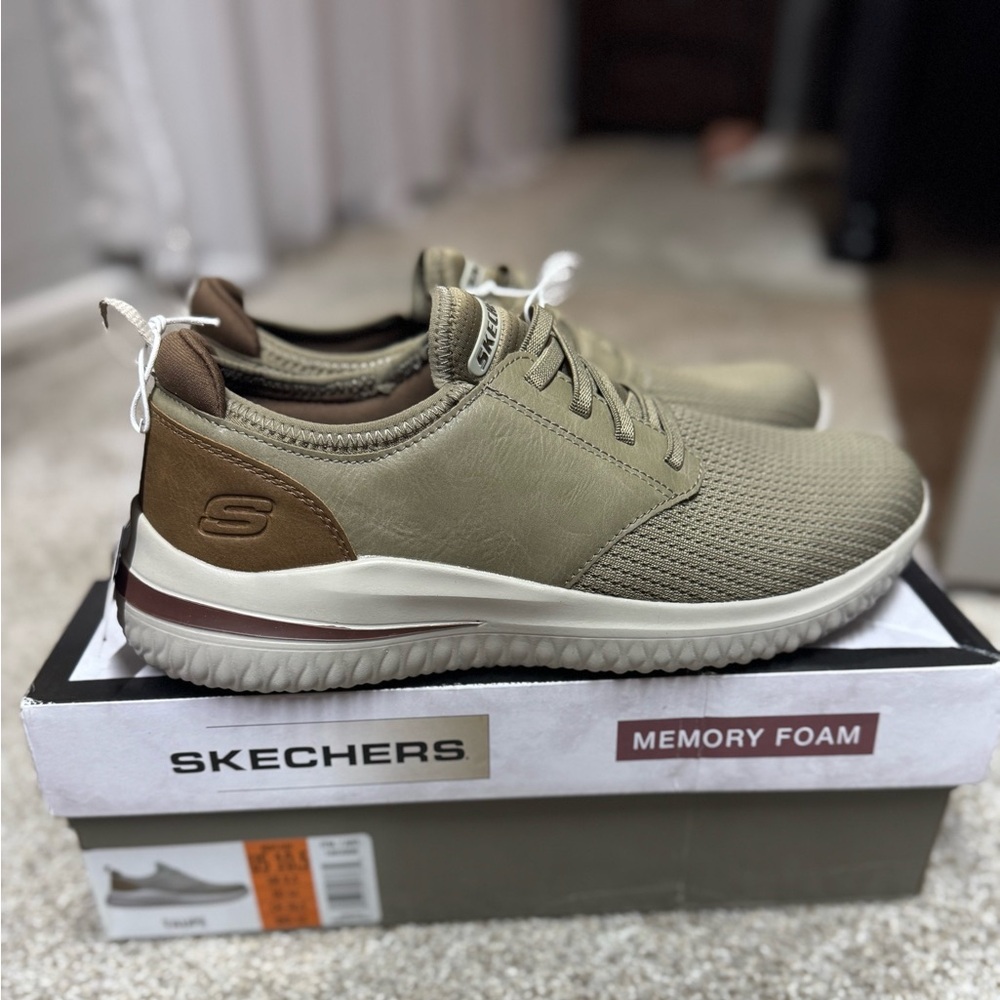 NIB - Sketchers means slip one